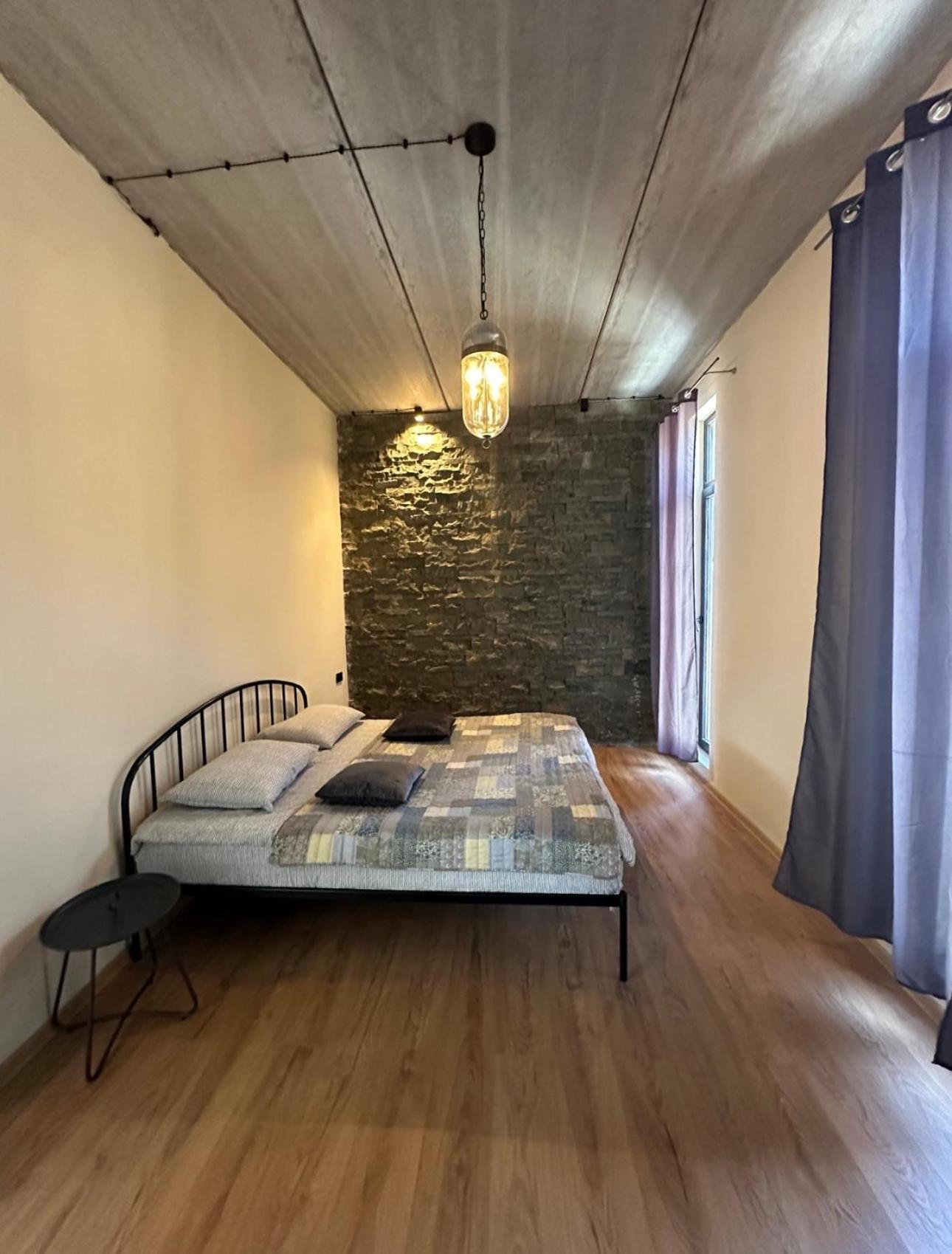 Alpine Escape Kazbegi Villa Bagian luar foto